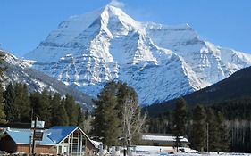 Heavens Edge Mountain Lodge